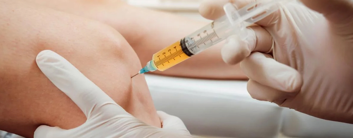Medical Management (PRP Injection) 
  Natural healing with Platelet-Rich Plasma (PRP) injections—promoting tissue repair and reducing joint pain in early arthritis.