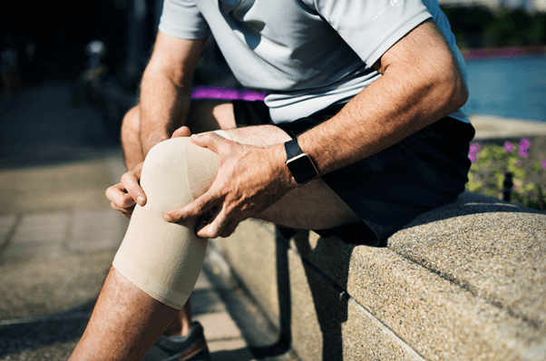 Knee Treatment
  Comprehensive solutions for knee pain, injuries, arthritis, and degeneration through non-surgical and surgical methods including physiotherapy and replacement.